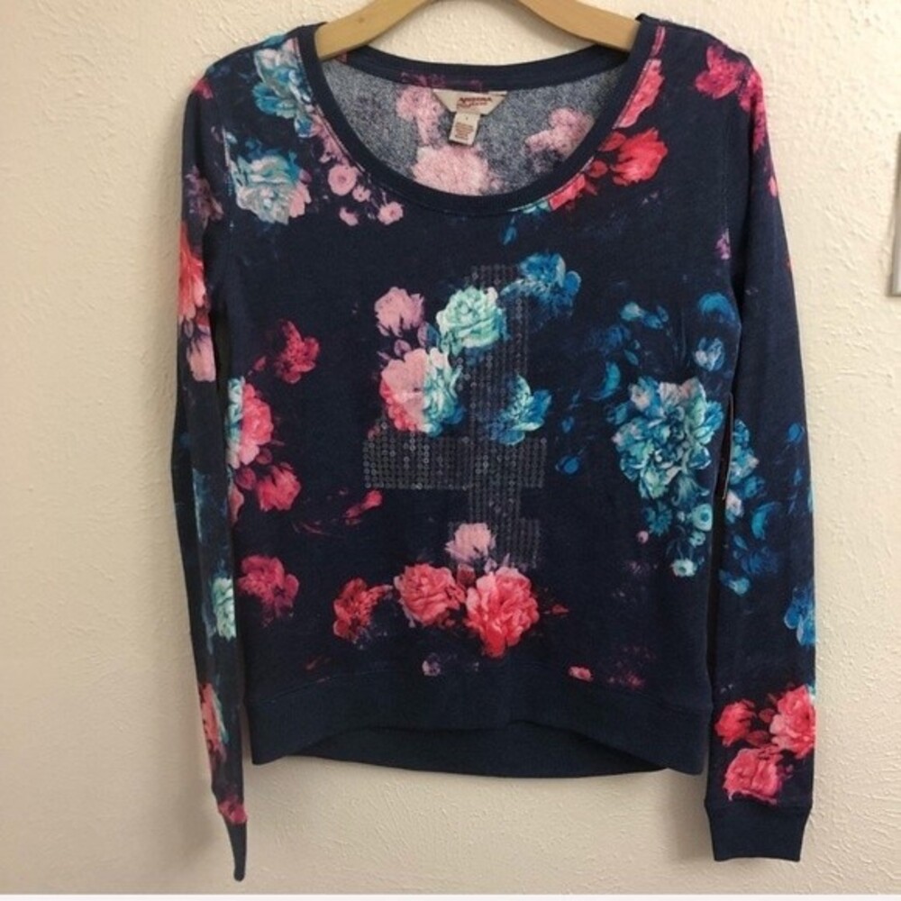 NWT Arizona Crew Neck Floral Print Sweater Top in Women's Small